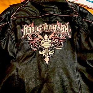 New leather / literally worn once !!